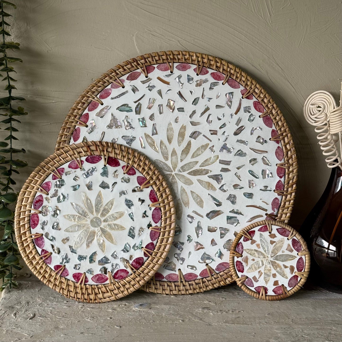 Saverlly Sedef Servis Set Krem-Pembe Çicek Model 3 Parça KOD:3432-35-38
