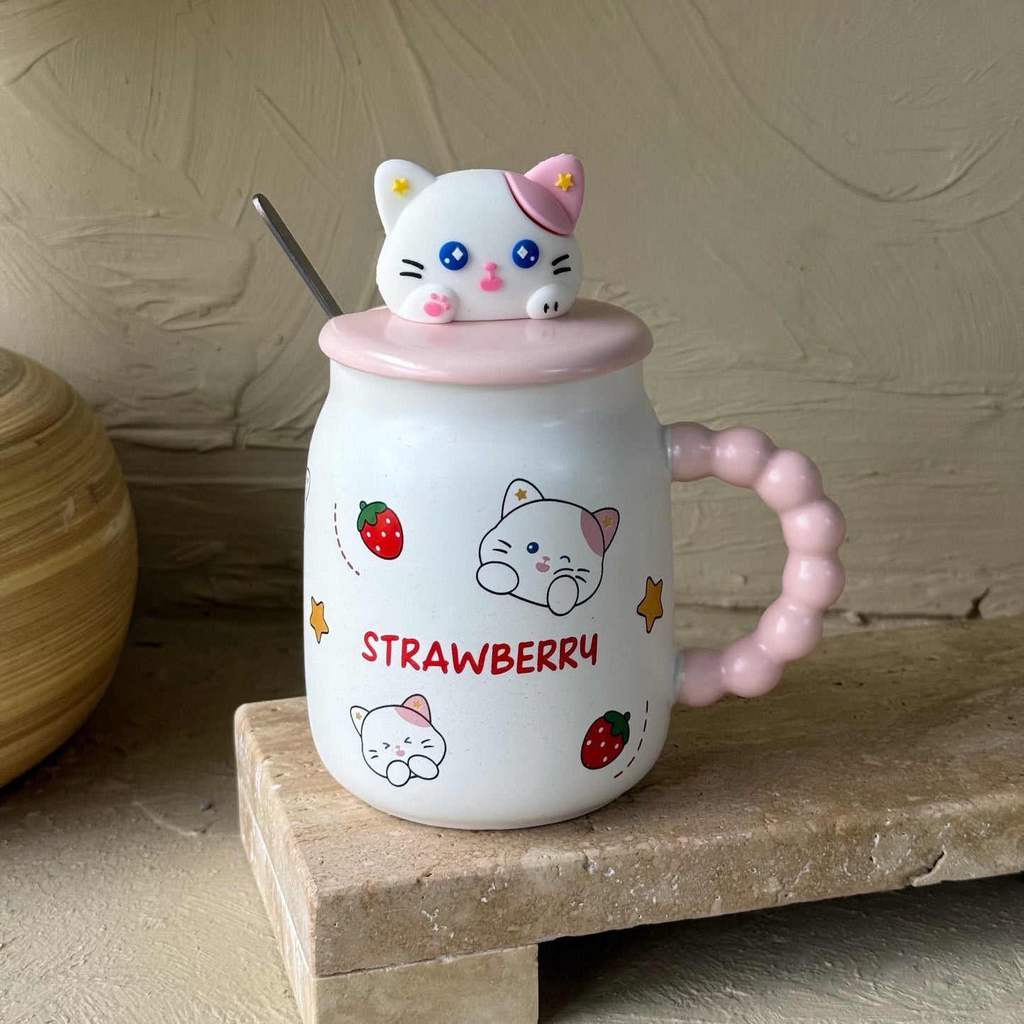 Tutku Strawberry Kapaklı Porselen Kupa 400 ml