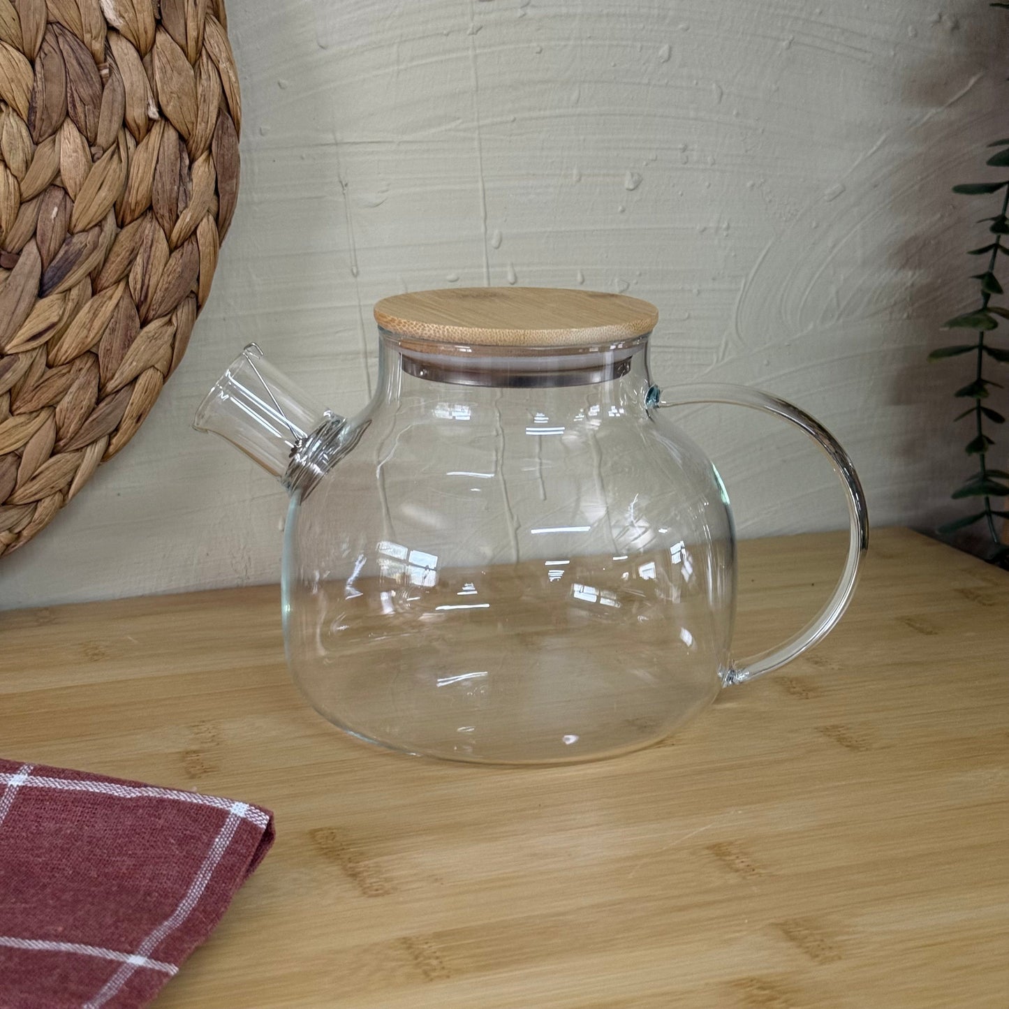 Tully Bambu Kapaklı Borosilikat Cam 1 Litre KOD:H-104