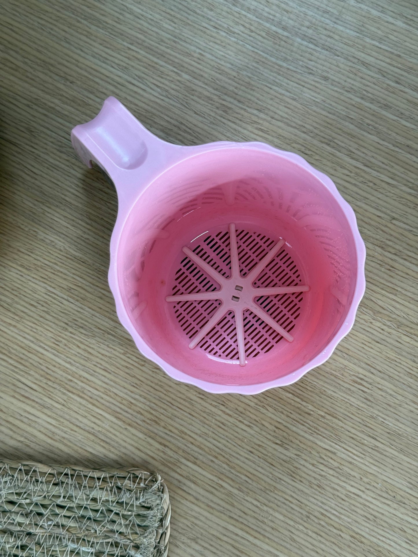 Bona Çok Pratik Un Eleği Pembe