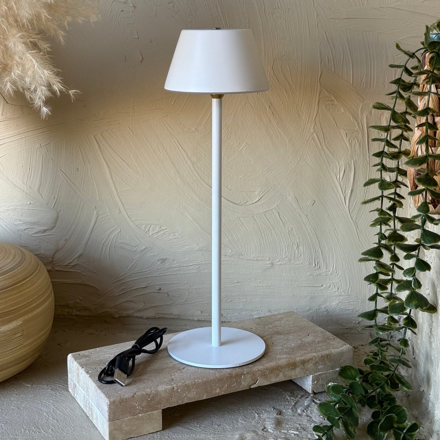 Marina Şarjlı Masa Lambası Beyaz 32 cm