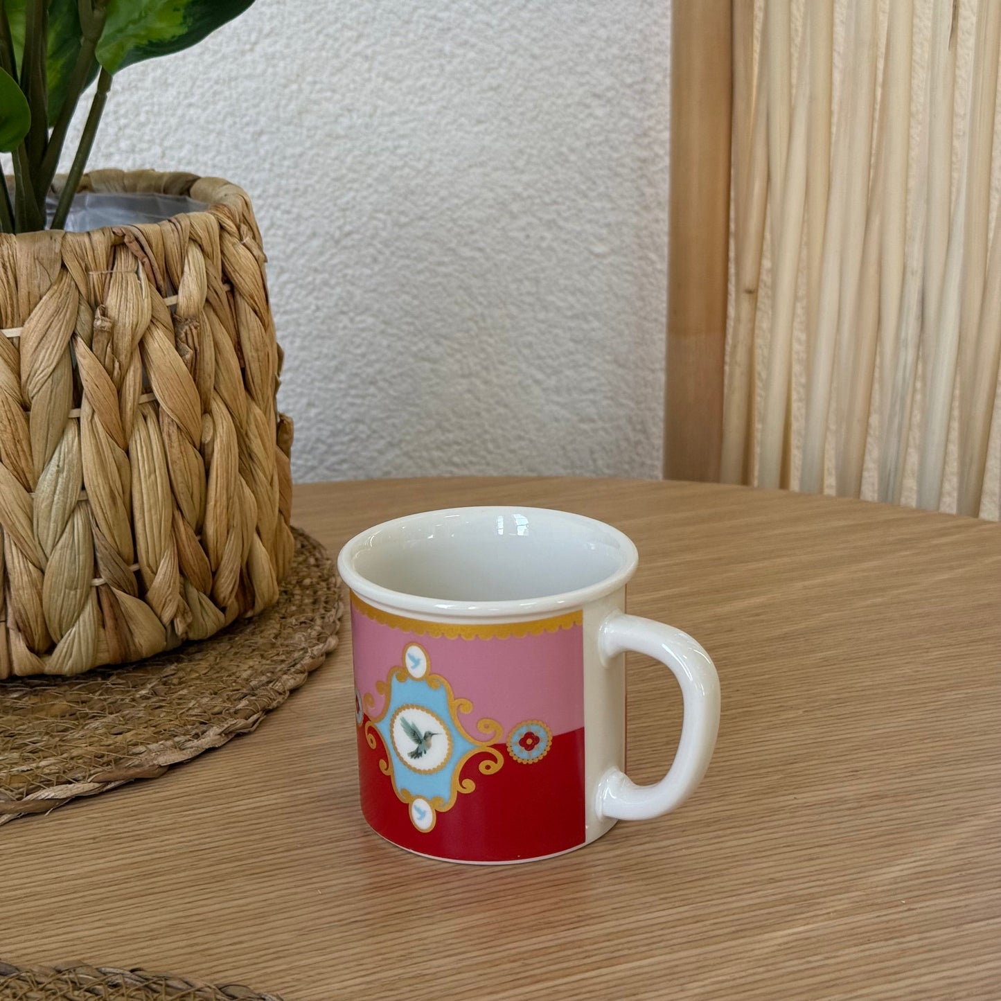 Pashally Porselen Nescafe Kupa Pembe-Kırmızı KOD:1008