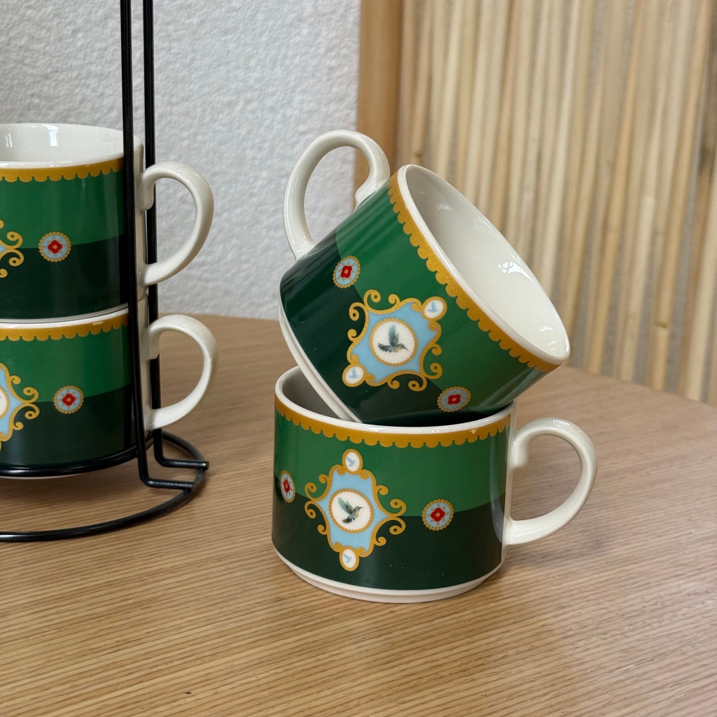 Pashally Metal Standlı Porselen 4 Lü Nescafe Kupa Seti Yeşil KOD:1080