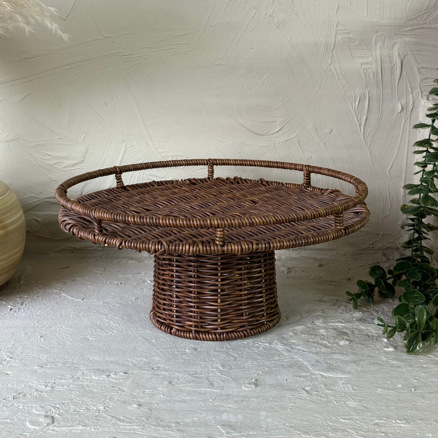 Rattan Ayaklı Yuvarlak Meyvelik Sunumluk Kahve Rengi
