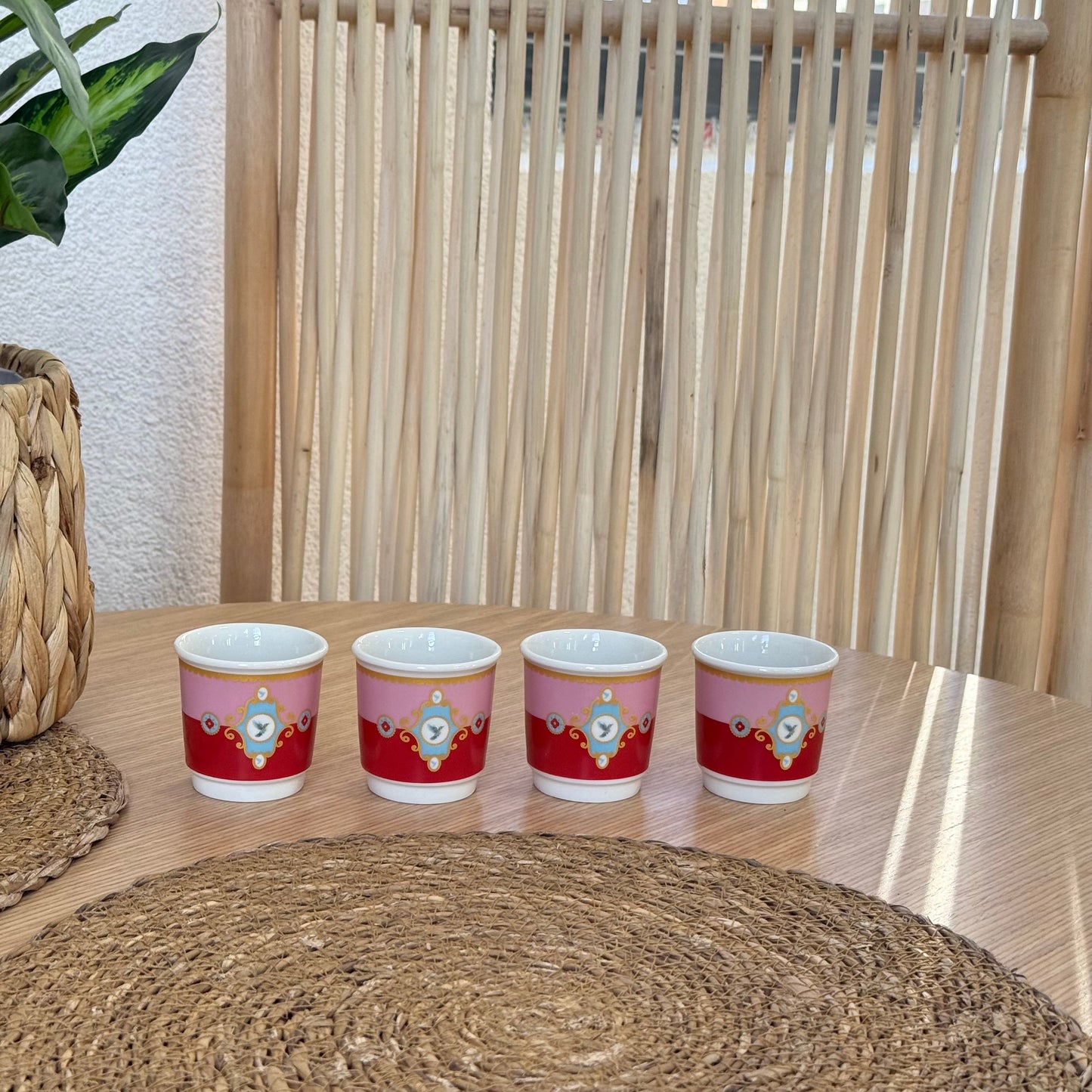 Pashally Porselen 4 Lü Espresso Fincan Seti Pembe-Kırmızı KOD:1032