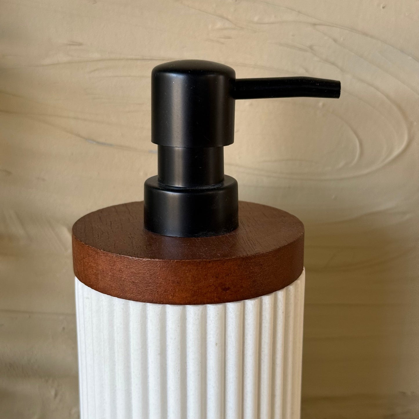 Arolly Saf Mermer Sıvı Sabunluk 300 ml