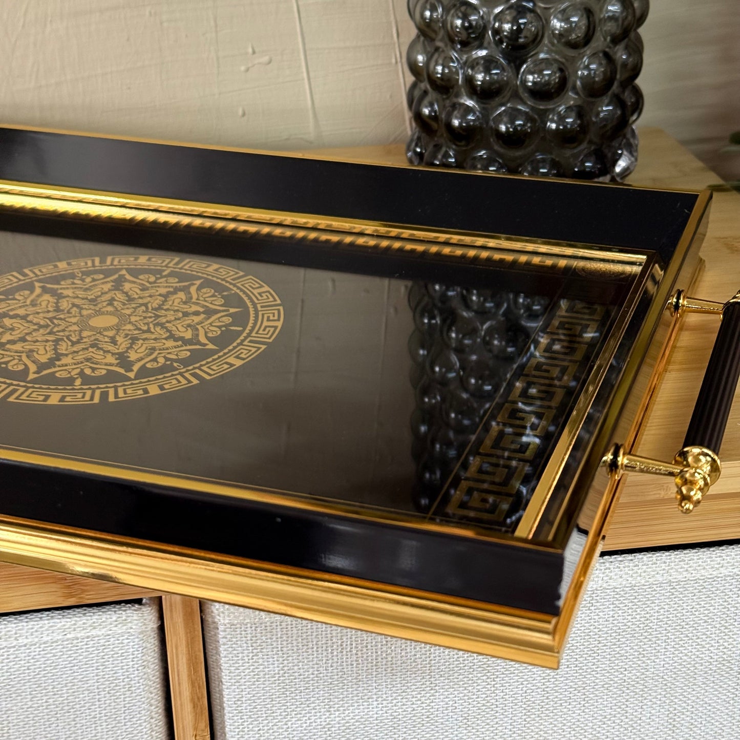 Goldenya Tutmalı Desenli Tepsi Siyah-Gold KOD:5020-50