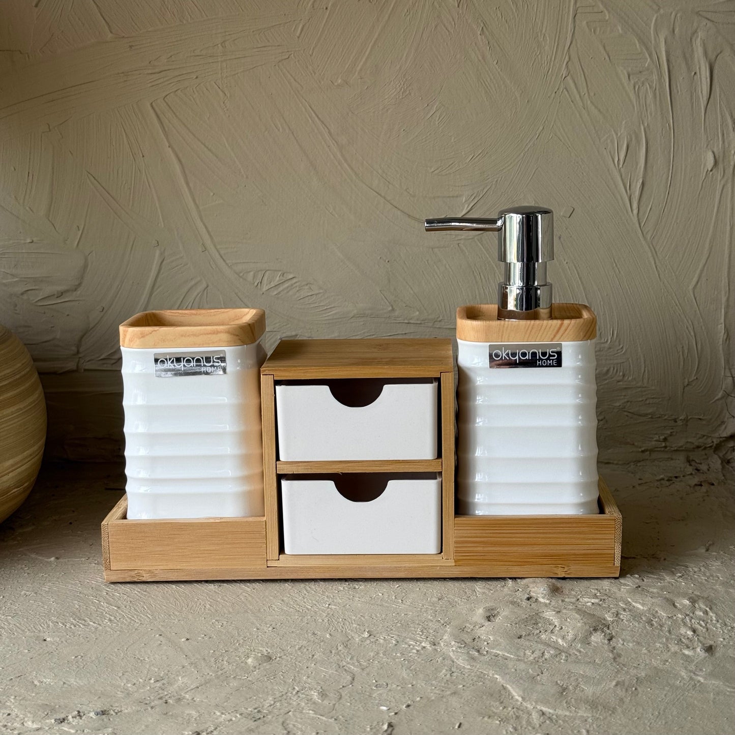 Okyanus 5 Parça Bambu Standlı Banyo Seti Beyaz