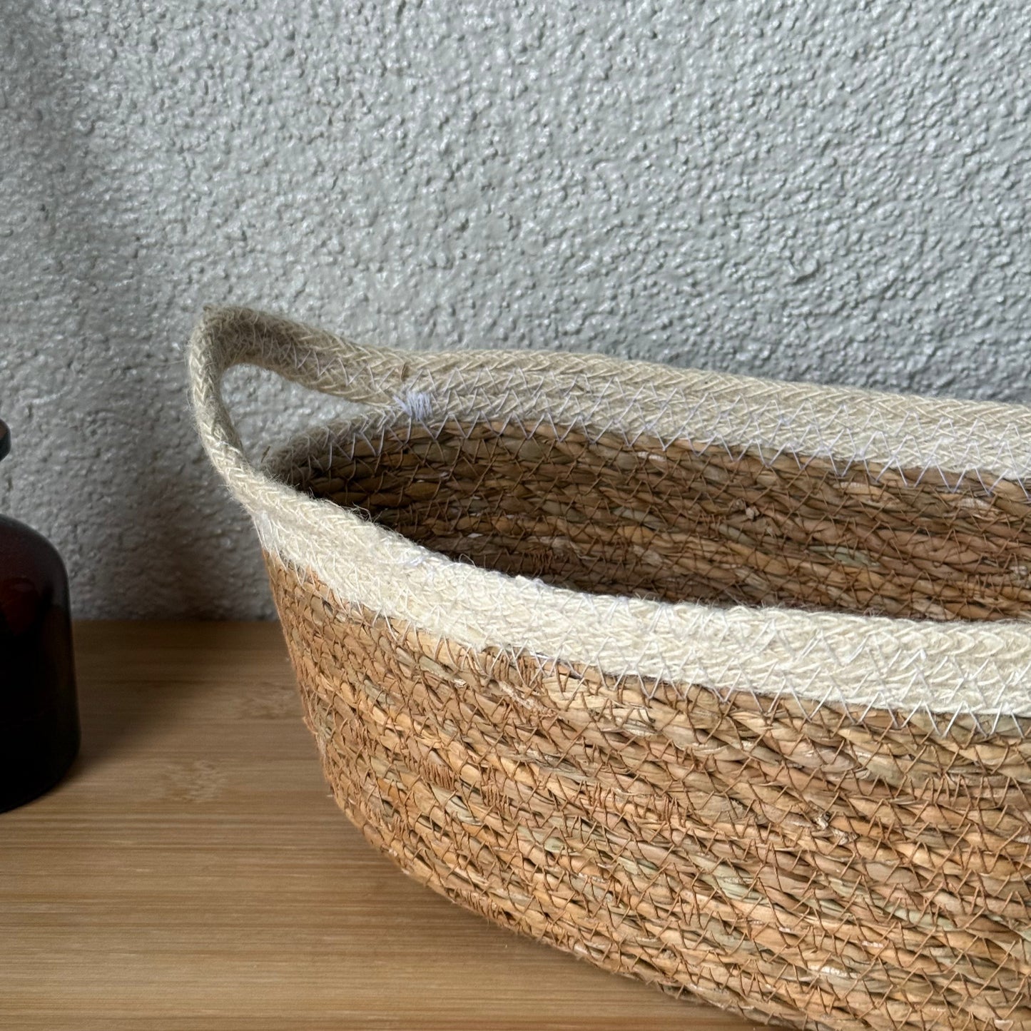 Svr Kulplu Oval İnçe Hasır Sepet Krem 29x16x11 cm